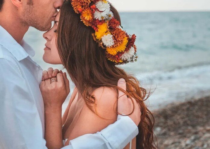 Идеальная разница в возрасте между мужчиной и девушкой 7 лет. Изображение с сайта Яндекс картинки