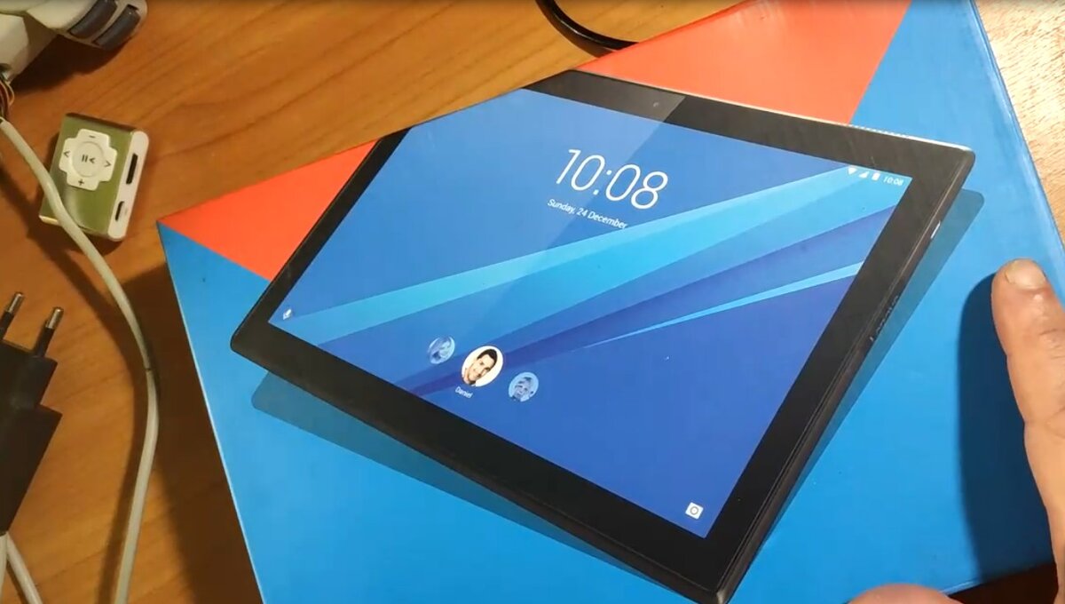 планшет Lenovo tab 4 10