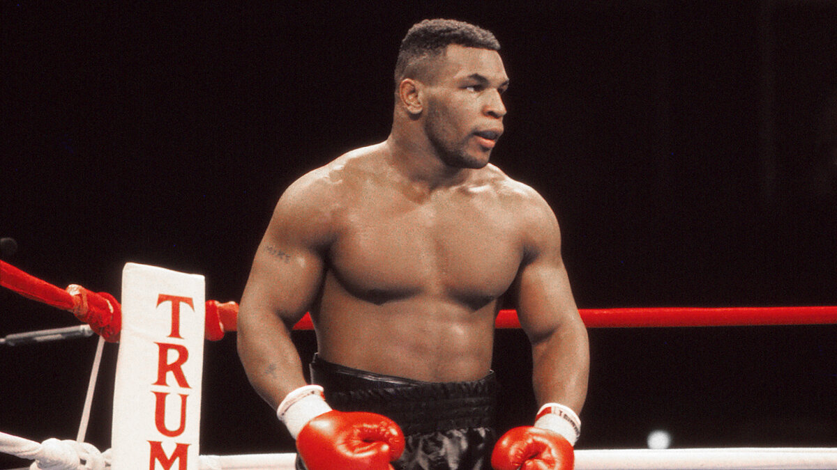 Майк Тайсон заработал более 400 миллионов долларов, но роскошная жизнь оставила его лишь с долгами. Пришлось подавать на банкротство.