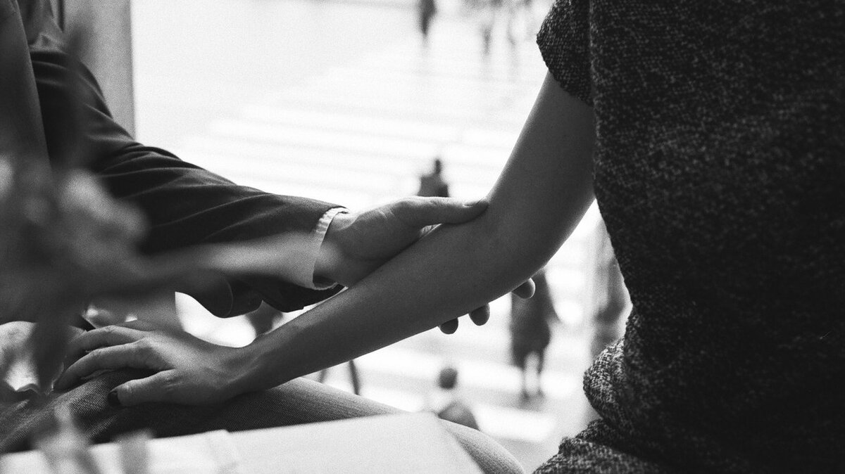 Человек живёт ради своих ценностей, но не умеет их ценить