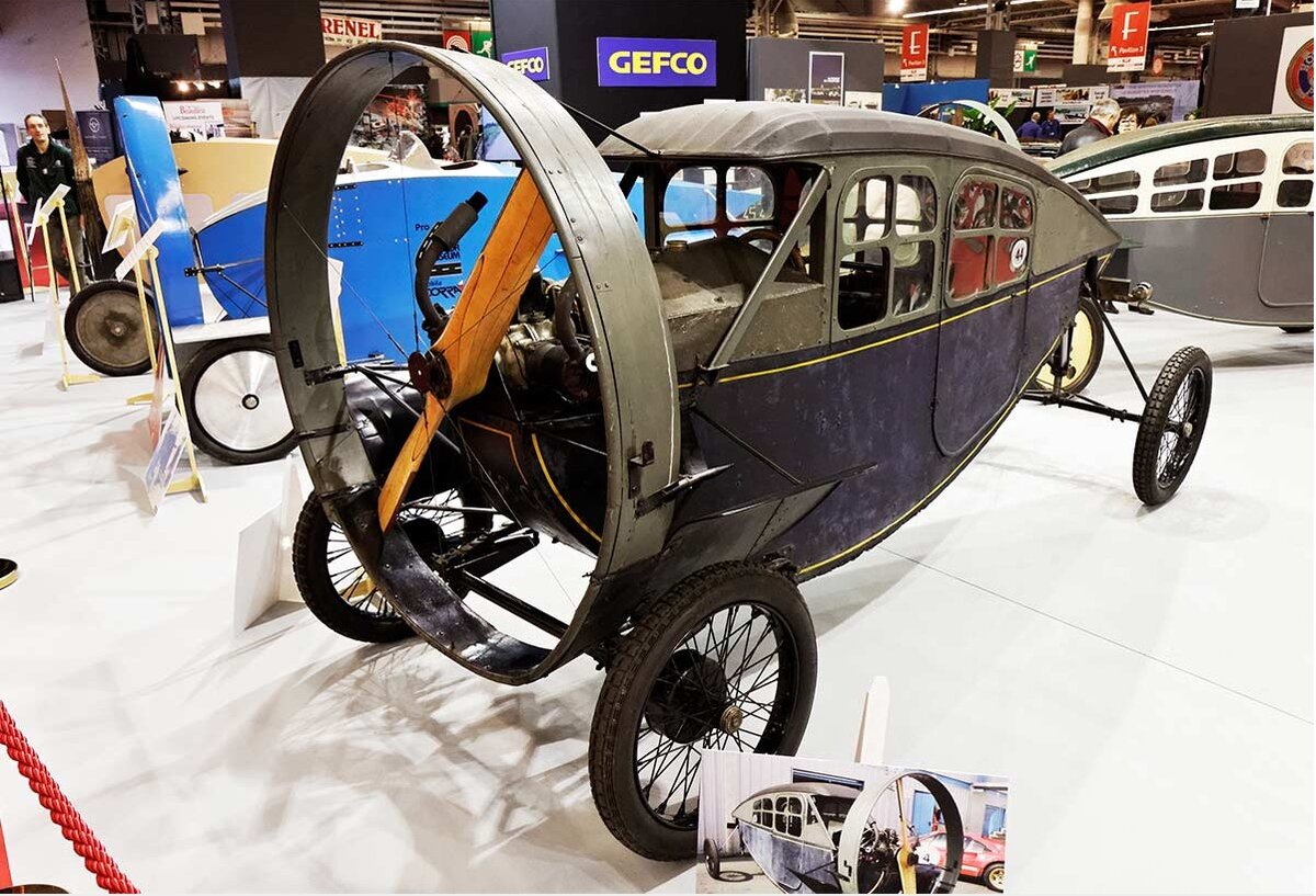 Leyat Helica 1921 года выпуска демонстрируется в 2013 году.