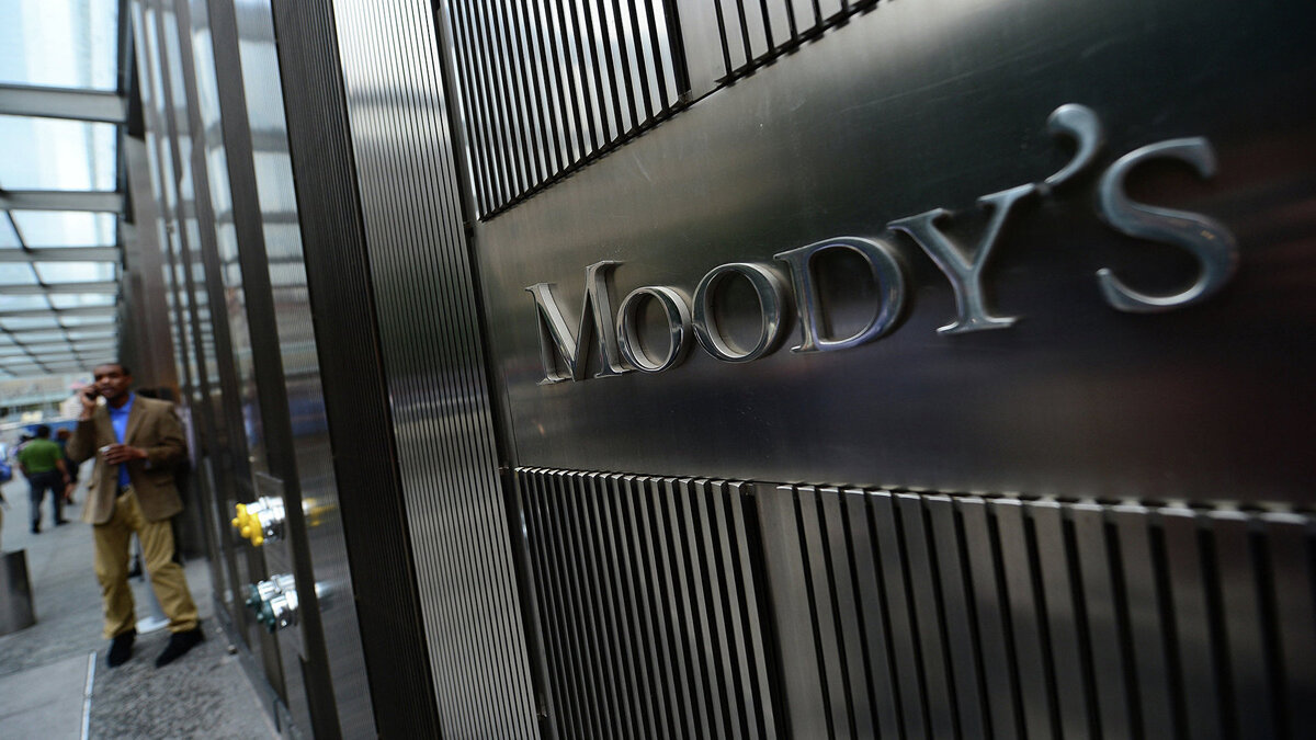    Рейтинговое агентство Moody's© AFP / Emmanuel Dunand