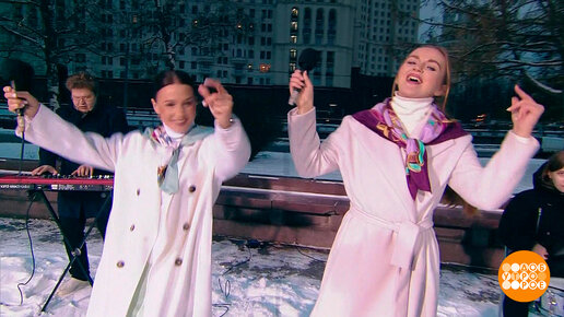 Светлана Польских, Ксения Кулагина и бэнд поют в день рождения Яна ...