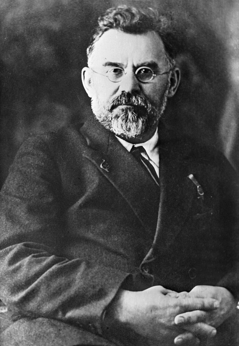 Григорий Иванович Петровский (1878-1958)