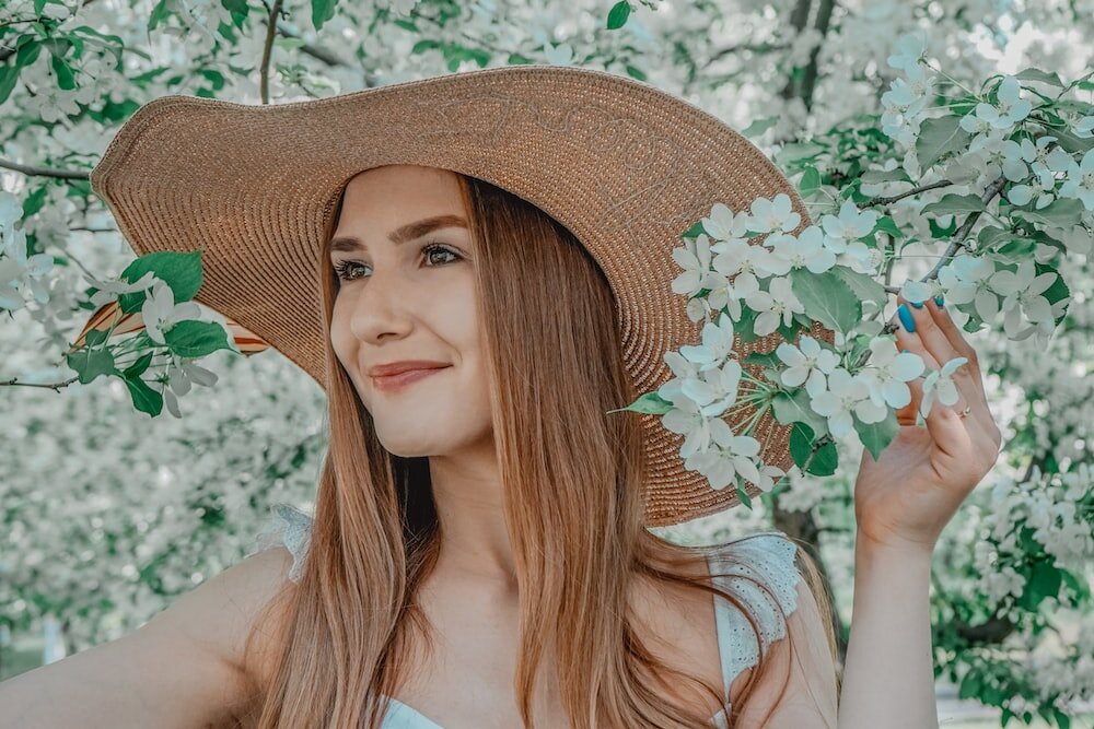 https://unsplash.com/photos/8j1uESpq61o