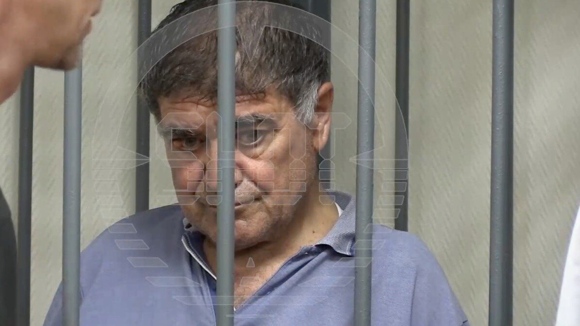     Его обвиняют по статье о нарушении требований промышленной безопасности опасных производственных объектов.