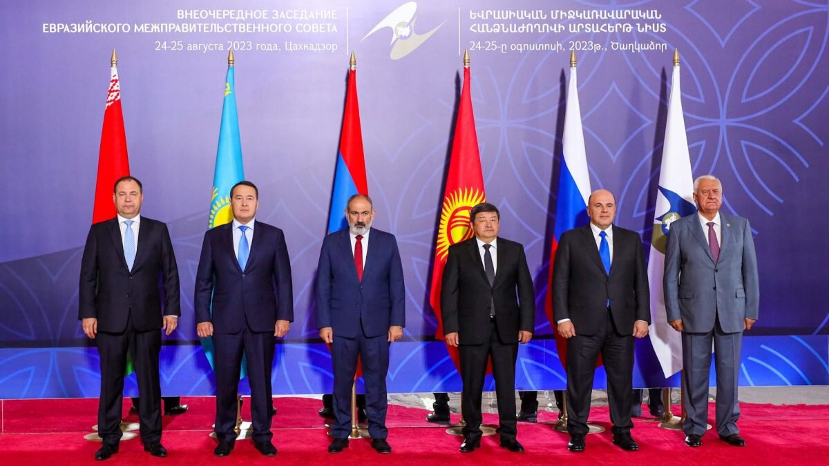    Фото: пресс-служба премьер-министра Эрлен Абдулманов