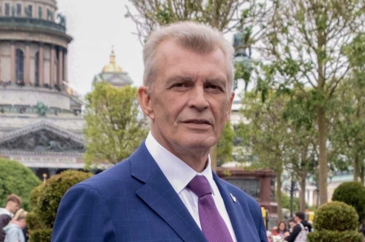    Ушёл из жизни бывший вице-губернатор Петербурга Анатолий Повелий