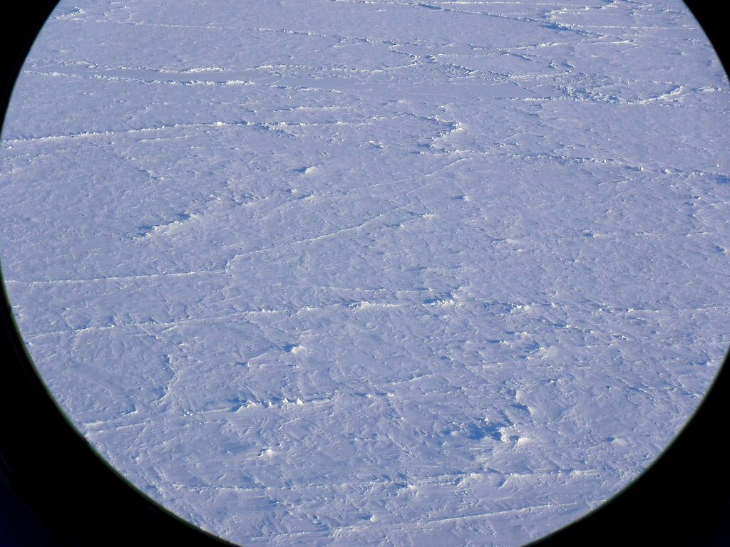 Фото северного полюса со спутника