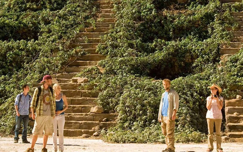 Кадр из фильма "Руины"