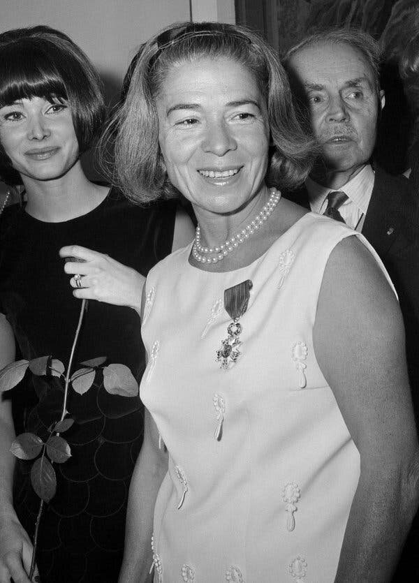 Мари-Луиза Карвен на собственном показе. 1964 год
