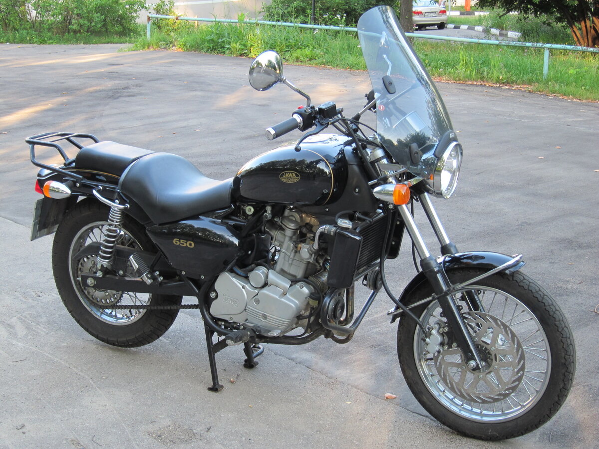 Jawa 300 Classic