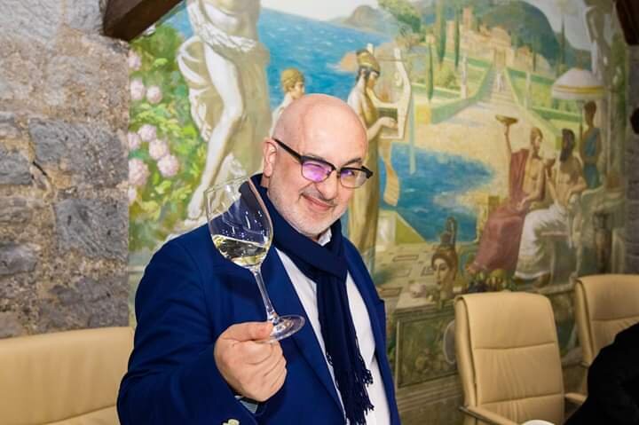 Артур Саркисян - член жюри I международного винного конкурса имени Льва Голицына. Фото со страницы Винзавода Массандра в Facebook