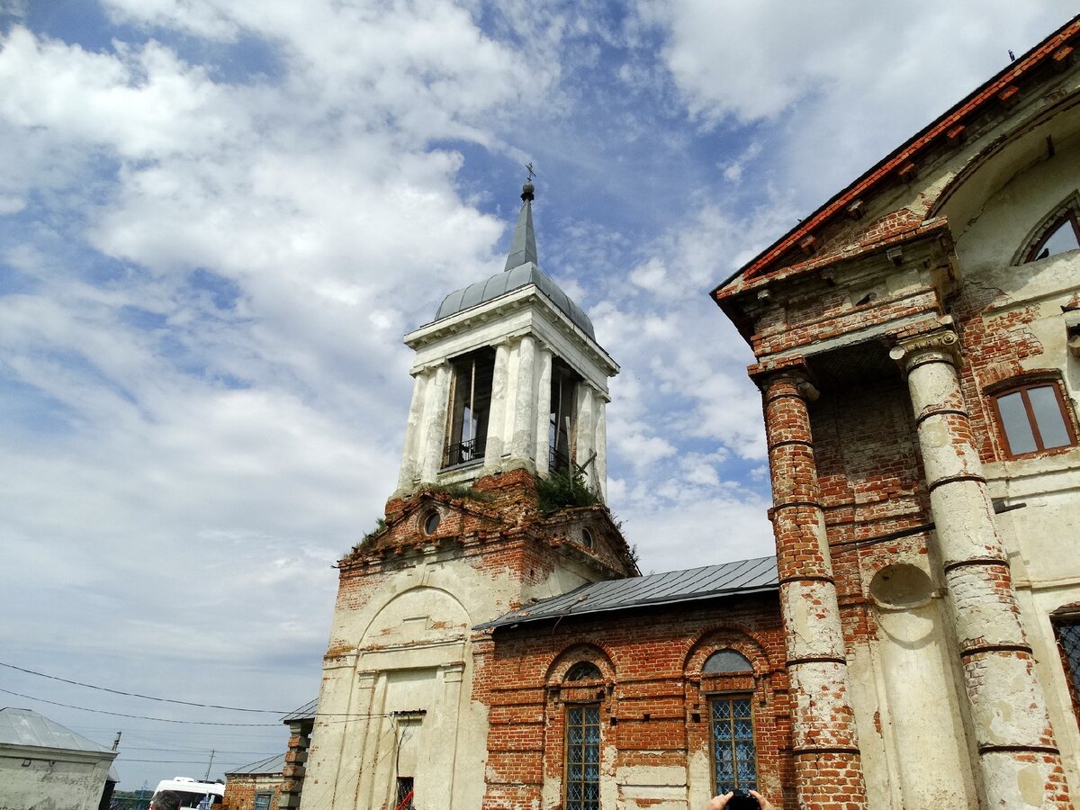 Храм в станице Скуришенской Волгоградской области