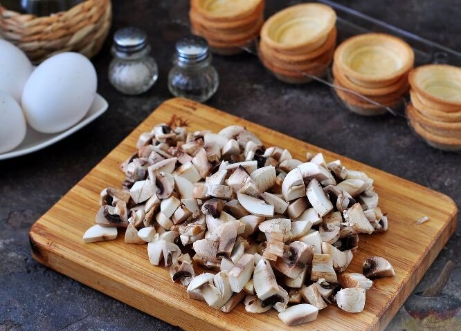 Рецепт Тарталетки с курицей и жареными грибами