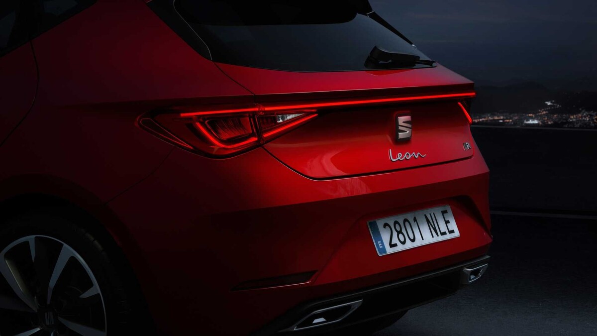 Seat Leon (фото Seat)