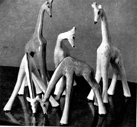 Жирафы. Фото из журнала "Декоративно-прикладное искусство", 1958 г.