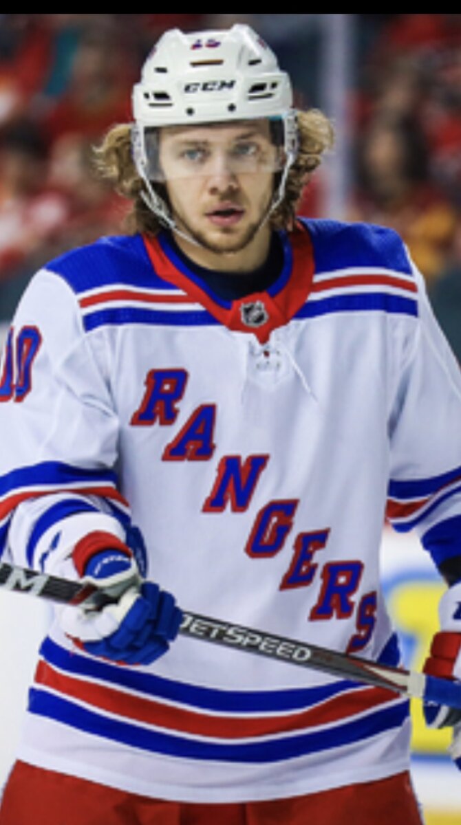 Артемий Панарин