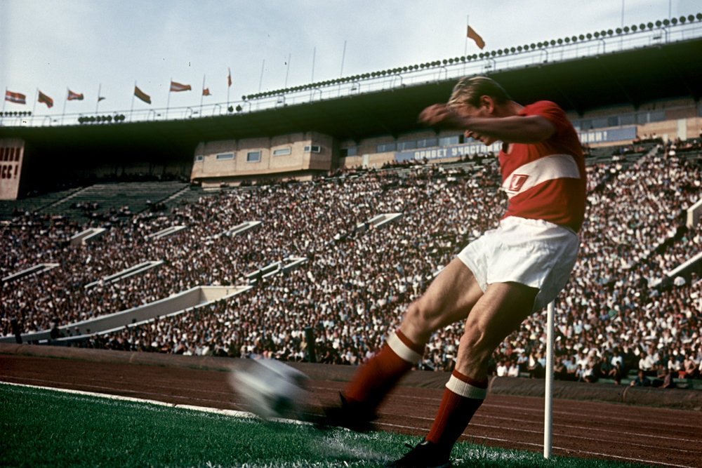 "Я на стороне болельщиков. Ситуация, в которой все мы сейчас находимся, — это произвол полиции и власти. С этим надо что-то делать, потому что это беспредел. Болельщики всегда ругались матом, и что? Я был на игре «Спартак» — «Ростов», 30 тысяч болельщиков присутствовали на стадионе, 20 из них матерятся." О событиях после матча Зенит-Спартак.