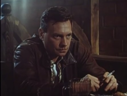 Кадр из фильма «Волки в зоне». Источник: https://www.kino-teatr.ru/