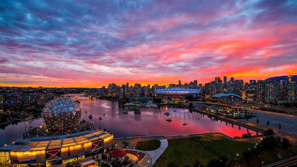 Канада, Ванкувер // фото https://thewallpaper.co/