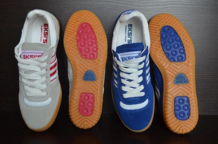 Кеды для игры в зале. Источник фото Яндекс-картинки