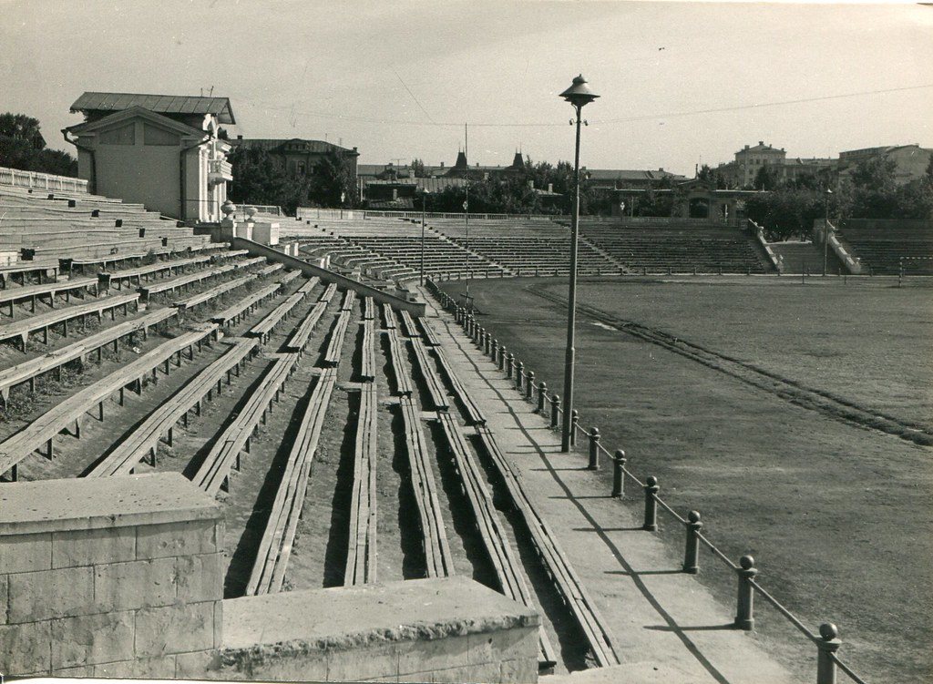 Стадион Динамо Самара. Стадион Динамо Куйбышев. Стадион Динамо 1932. Стадион Динамо 1960.