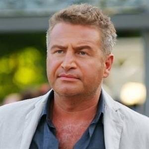 Агутин недоволен зарплатой