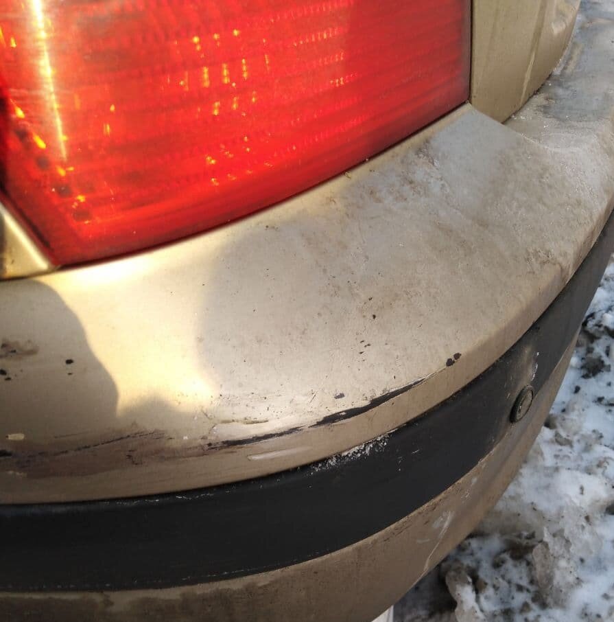 На моей машине всего лишь царапина