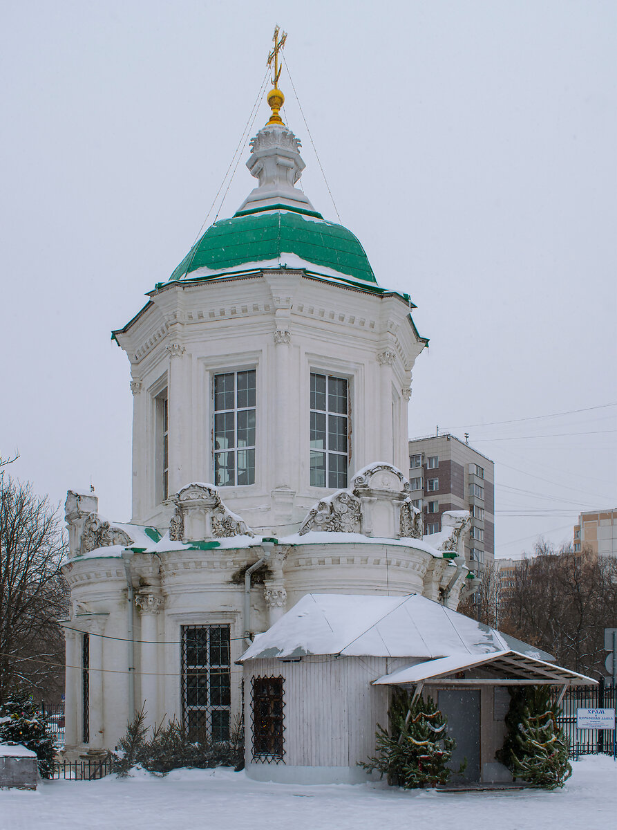 храм в перово