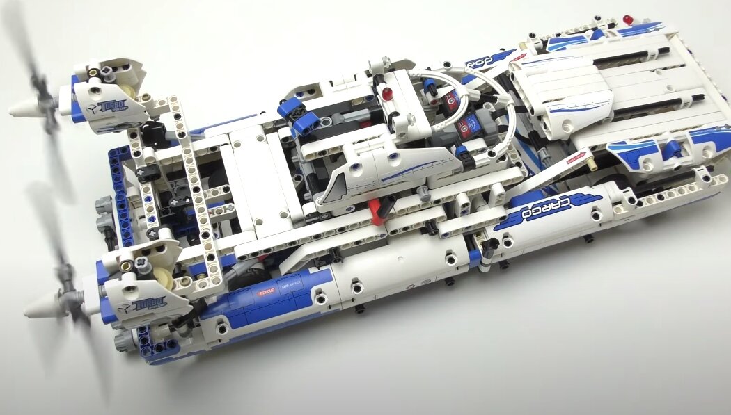 Корабль на воздушной подушке