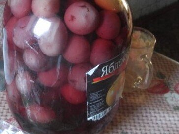 это не слива, это ягоды Эвереста, фото из открытых источников.