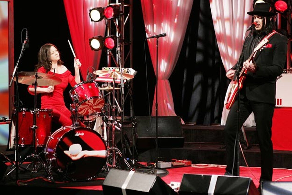 White Stripes, loudwire.com