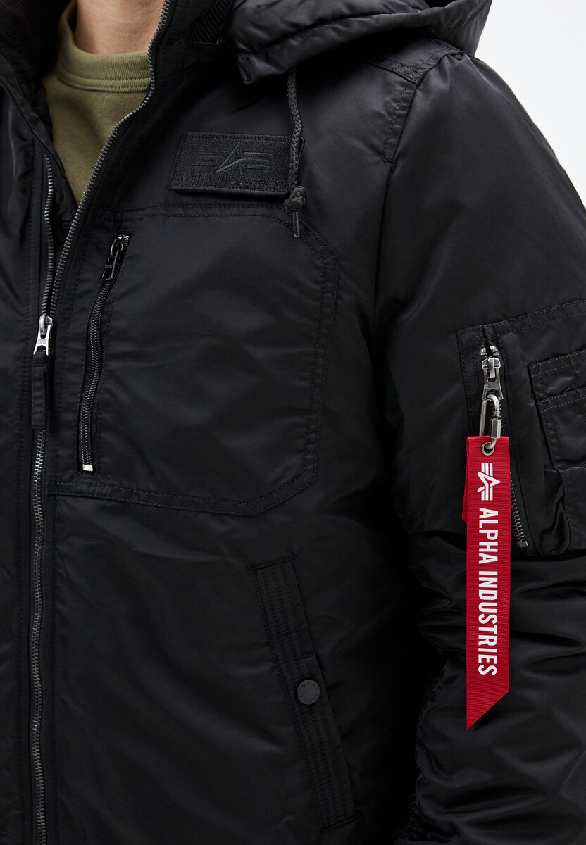 Лента Alpha Industries «Remove Before Flight 2021»