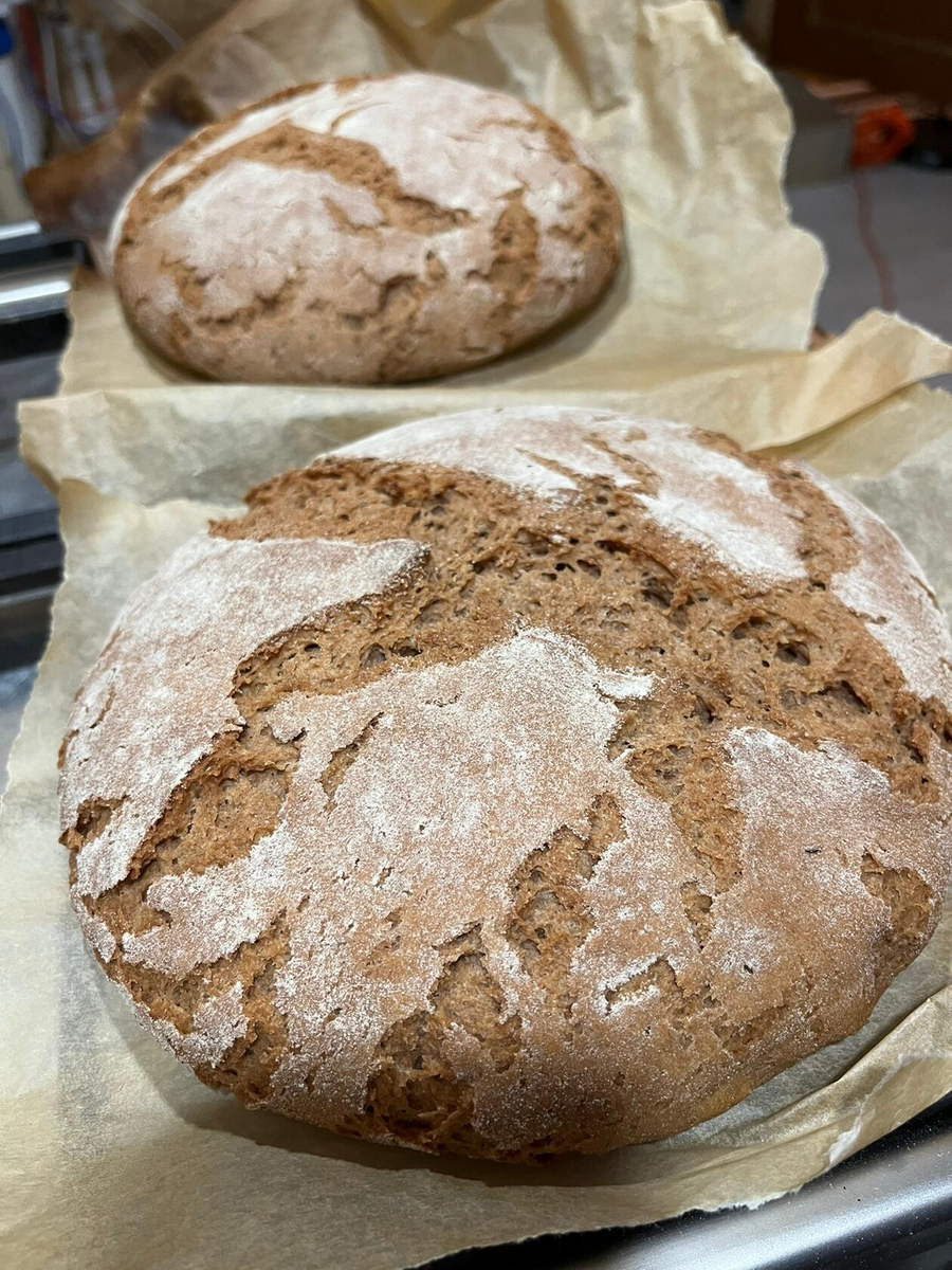 К сожалению, автора фото потеряла. Точно помню, что зовут Ирина... 