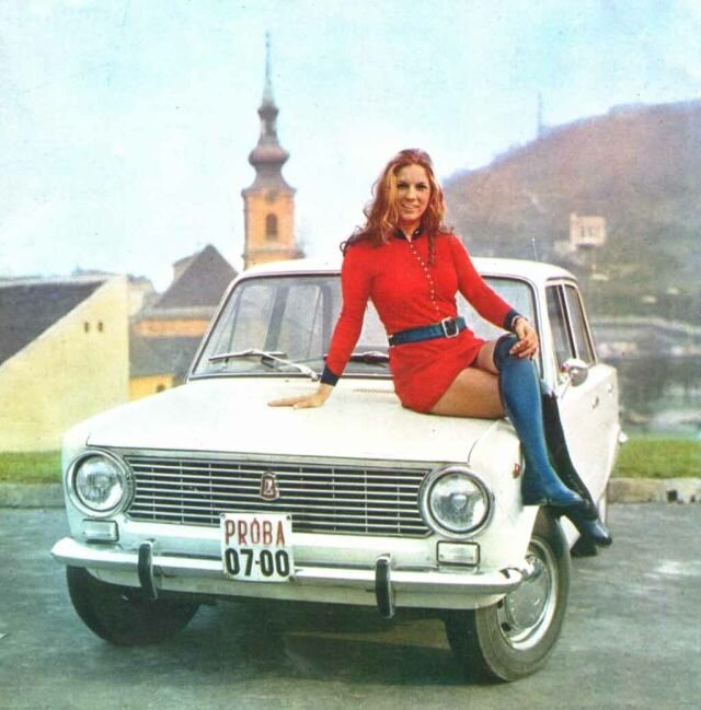 Ретро реклама автомобилей