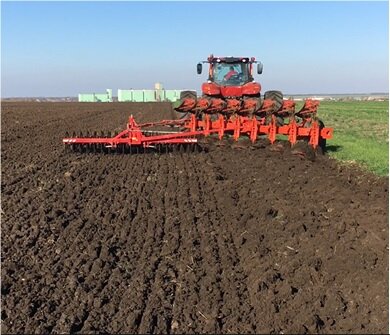Вспашка с катком. Трактор Case IH Magnum 340, плуг KUHN MULTI-LEADER 6х45