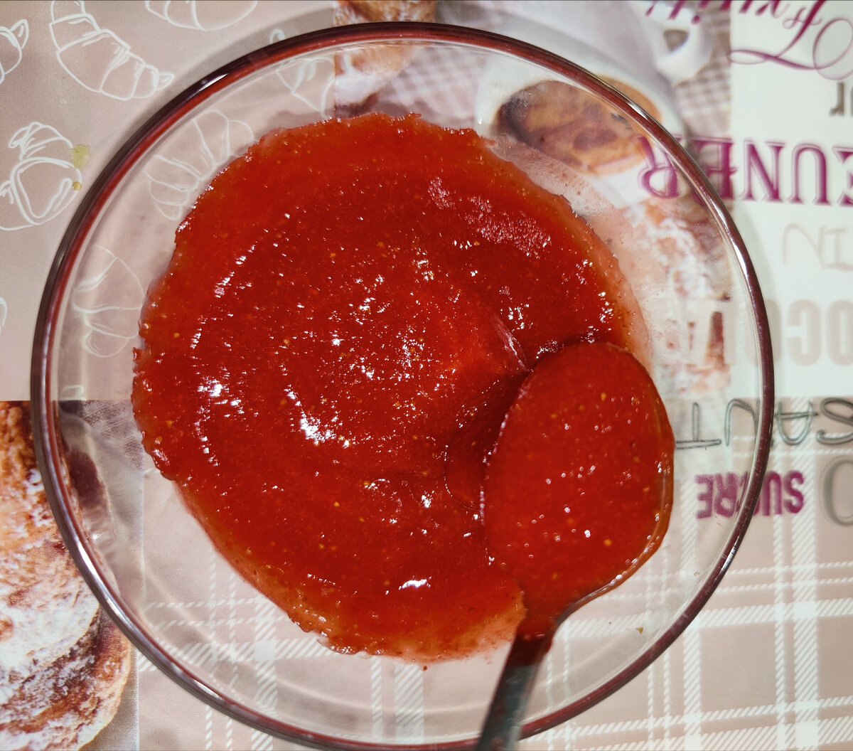 Конечно, можно использовать любую другую ягоду или фрукт! На Ваш вкус!