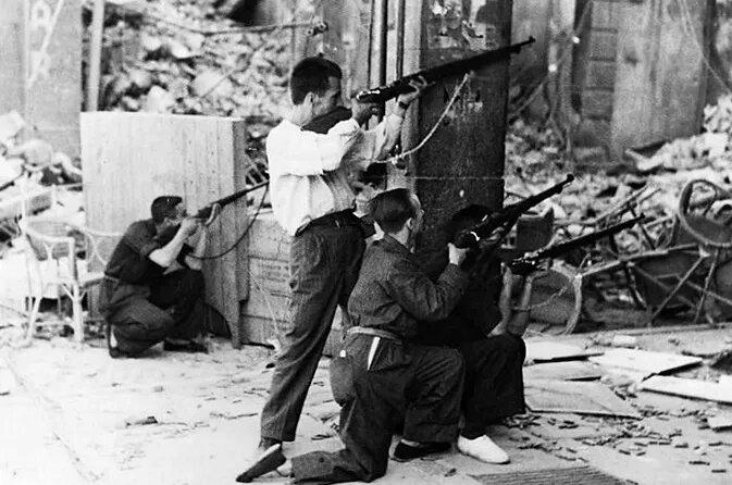 Фотографии из интернета времен Гражданской войны в Испании