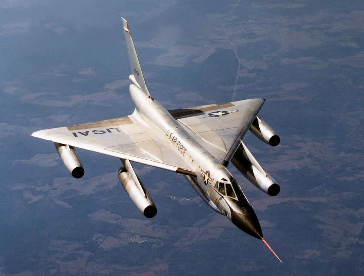 Миг-41: самолёт 6-го поколения к взлёту готов
 МиГ-41 поднимется в воздух в этом году.-2
