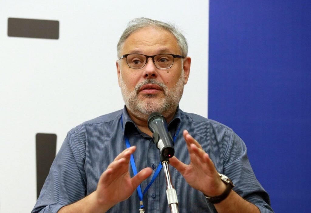    Российский экономист, политолог Михаил Хазин. Антон Денисов / РИА Новости