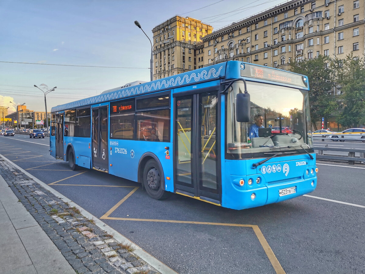 Автобус 530 маршрут остановки. Трансавтолиз 617. 530 Автобус. Трансавтолиз 755.