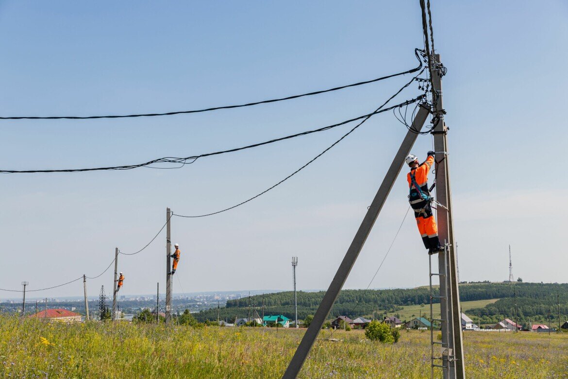 ​«Мы провели сеть GPON более чем в 225 поселках, а это и очень удаленные районы, это не город». Фото: пресс-служба ПАО «Таттелеком»
