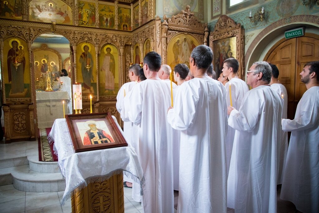 Современная христианская присяга. Обеты Святого Крещения.                                                 Фото: https://eparhia-saratov.ru/PhotoReports/Get/12074 