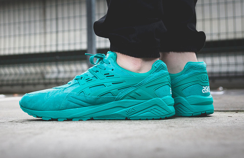 Асикс зеленые. Асикс Gel Kayano Trainer. ASICS Gel Kayano. Кроссовки ASICS Kayano Trainer. ASICS Gel Kayano 6.