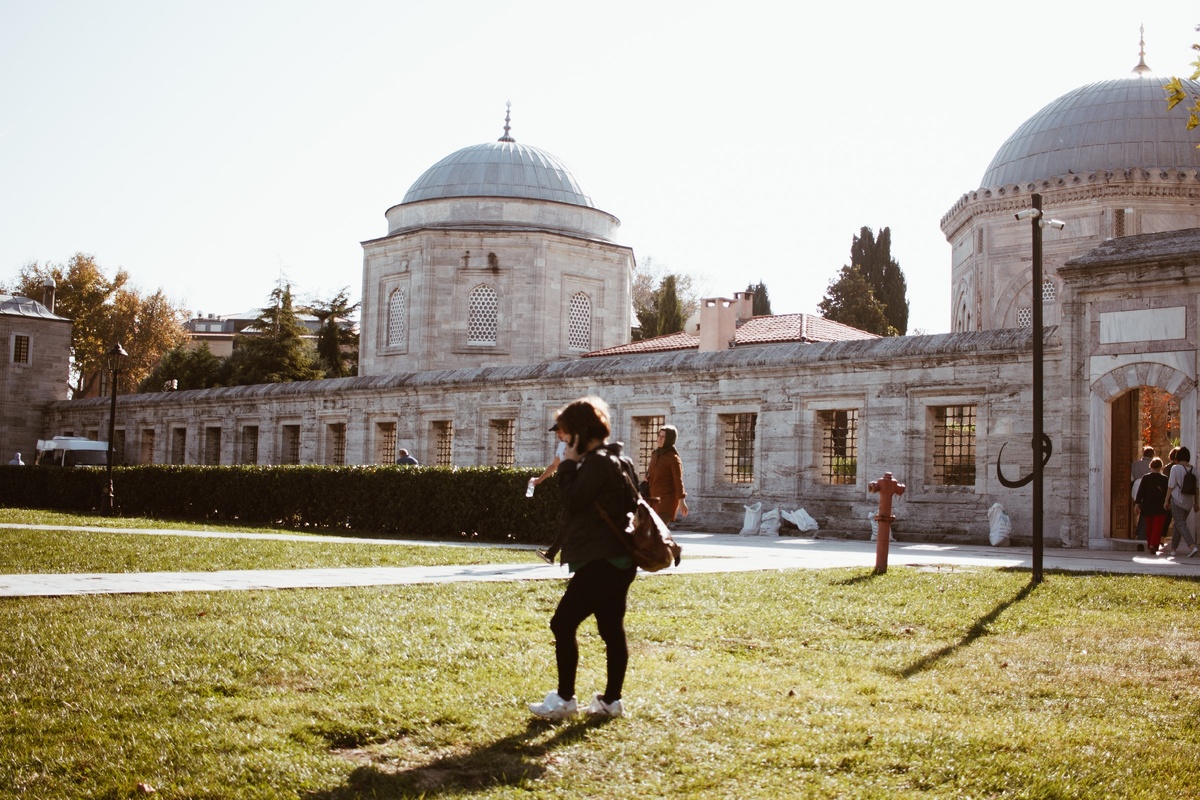 в расфокусе.