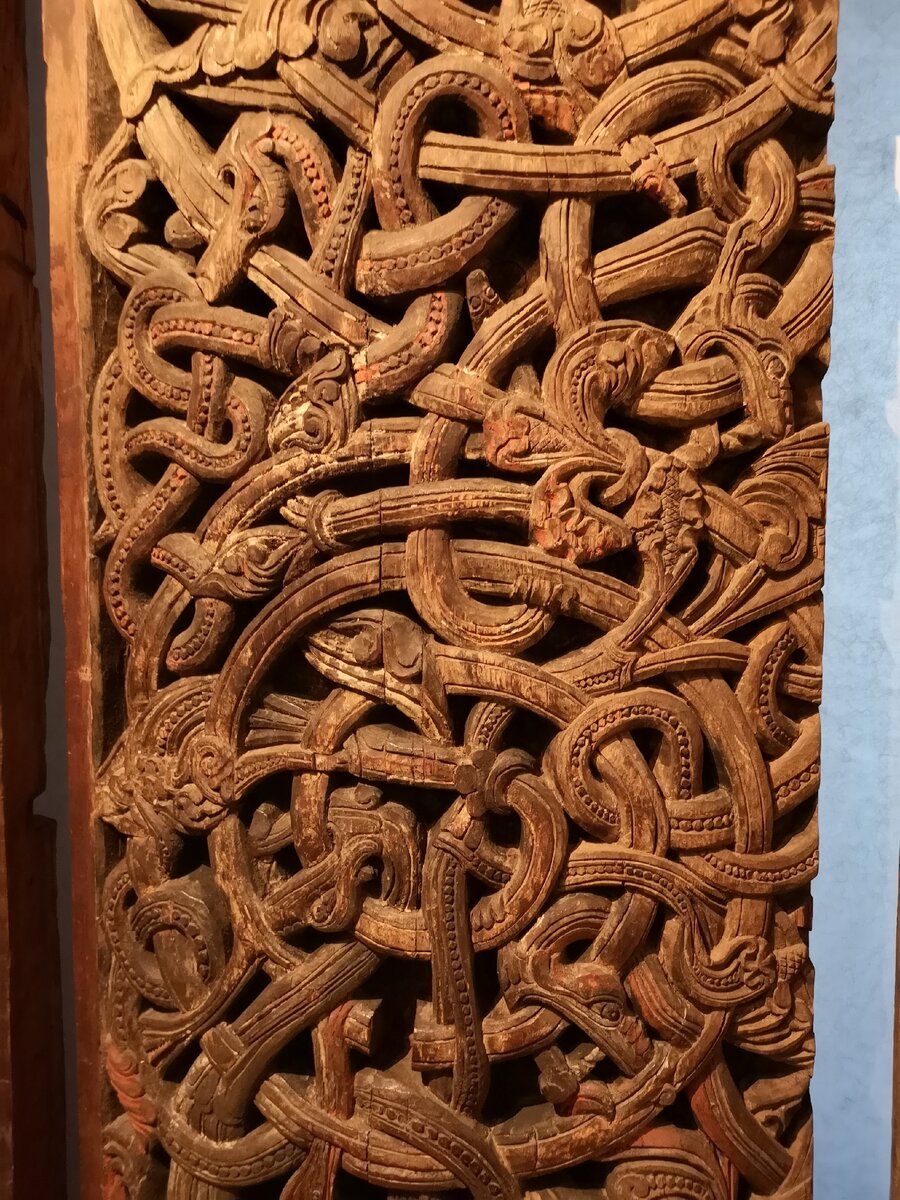 Деталь портала