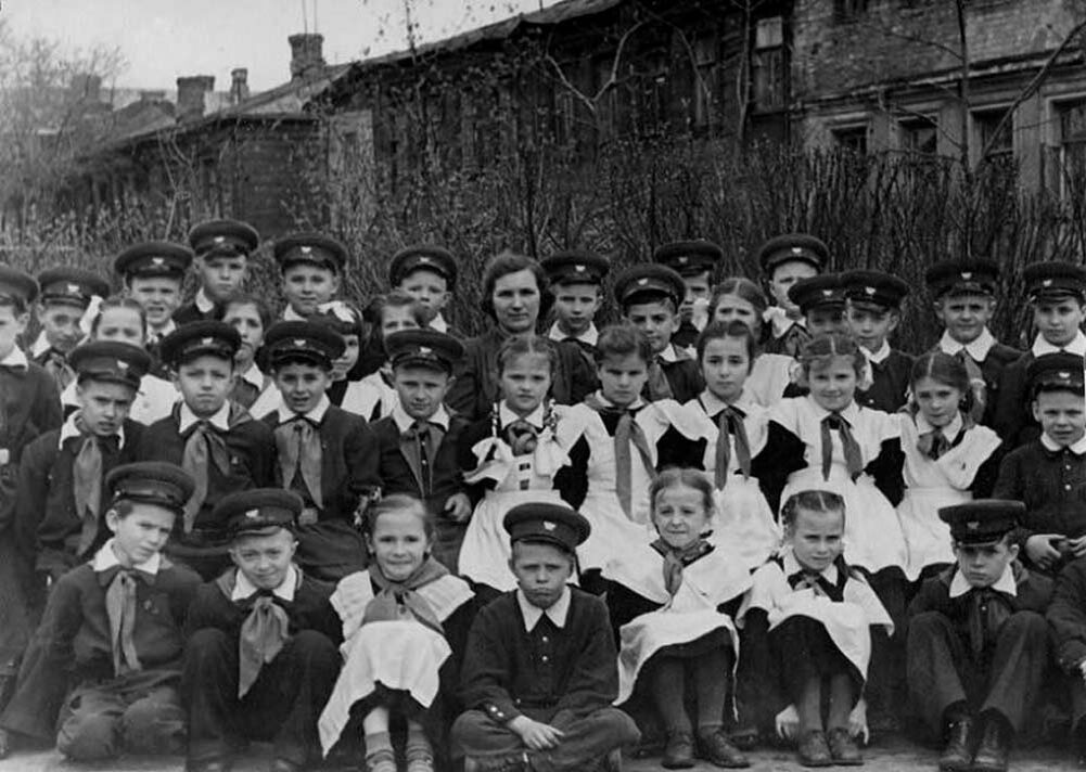 Школьники, 1956 год