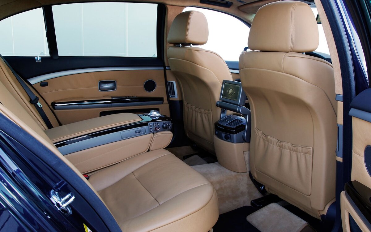 BMW 760li Yachtline