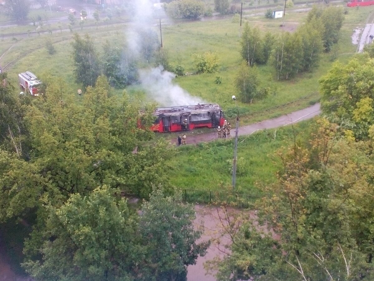 Пожар трамвая 23.06.17